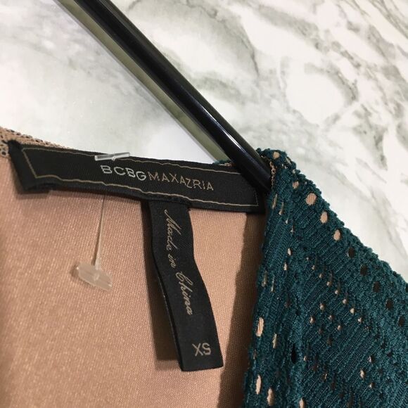 BCBGMAXAZRIA CROCHET LACE OVERLAY FIT & FLARE LONG SLEEVE MINI DAINA DRESS XS - Picture 4 of 14